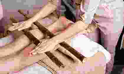 Image-Captio-8-2