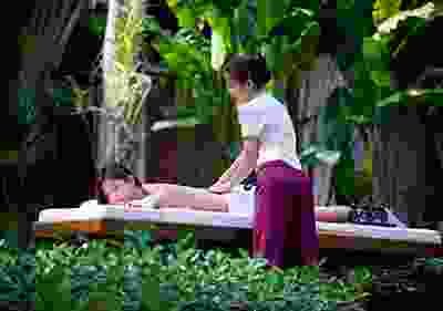 Image-Caption-3-3