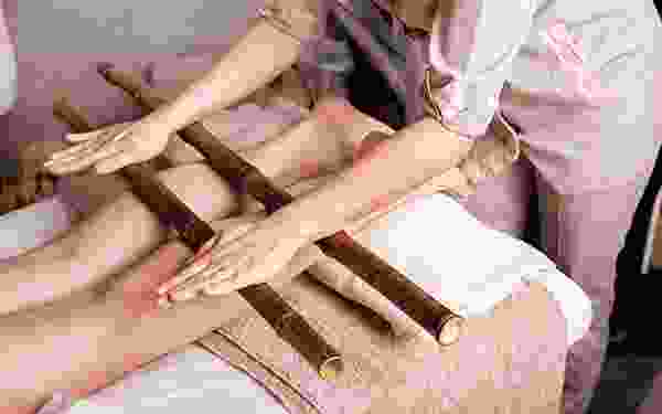 Image-Caption-6-3