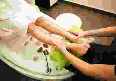 Image-Caption-8-2
